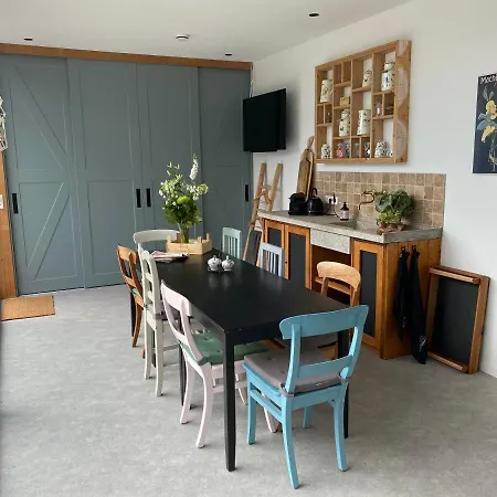 Bij Tante Teun Bed & Breakfast Naaldwijk